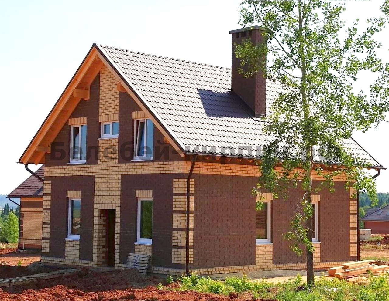 Дома из Белебеевского кирпича цвет «Шоколад» в г. Оренбург